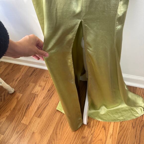 ELLIATT Revolve Kai Maxi Dress Women L Green Formal Wedding Guest Gown Timeless - Picture 10 of 16